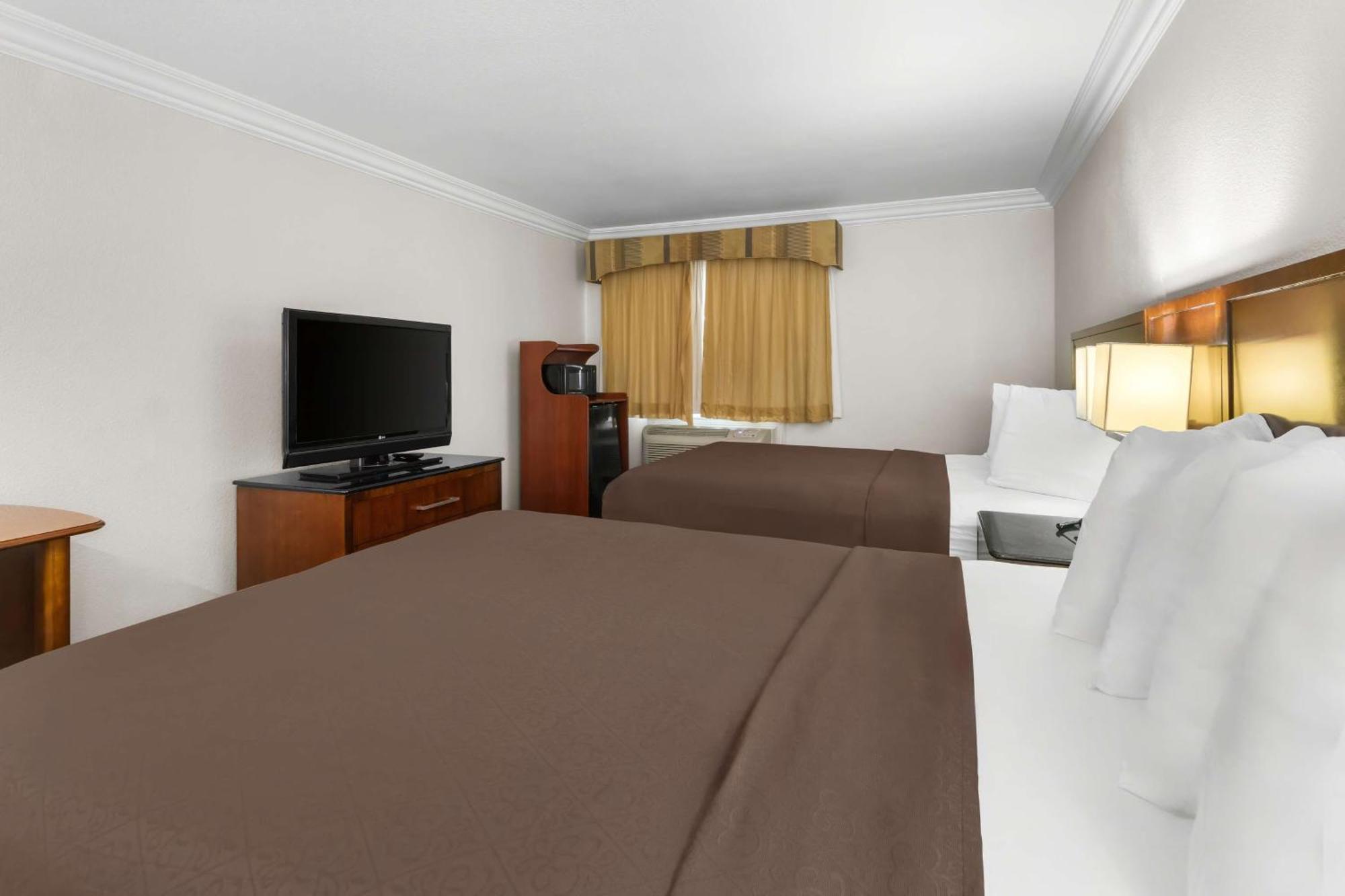 Surestay Plus By Best Western Fort Worth Benbrook Экстерьер фото