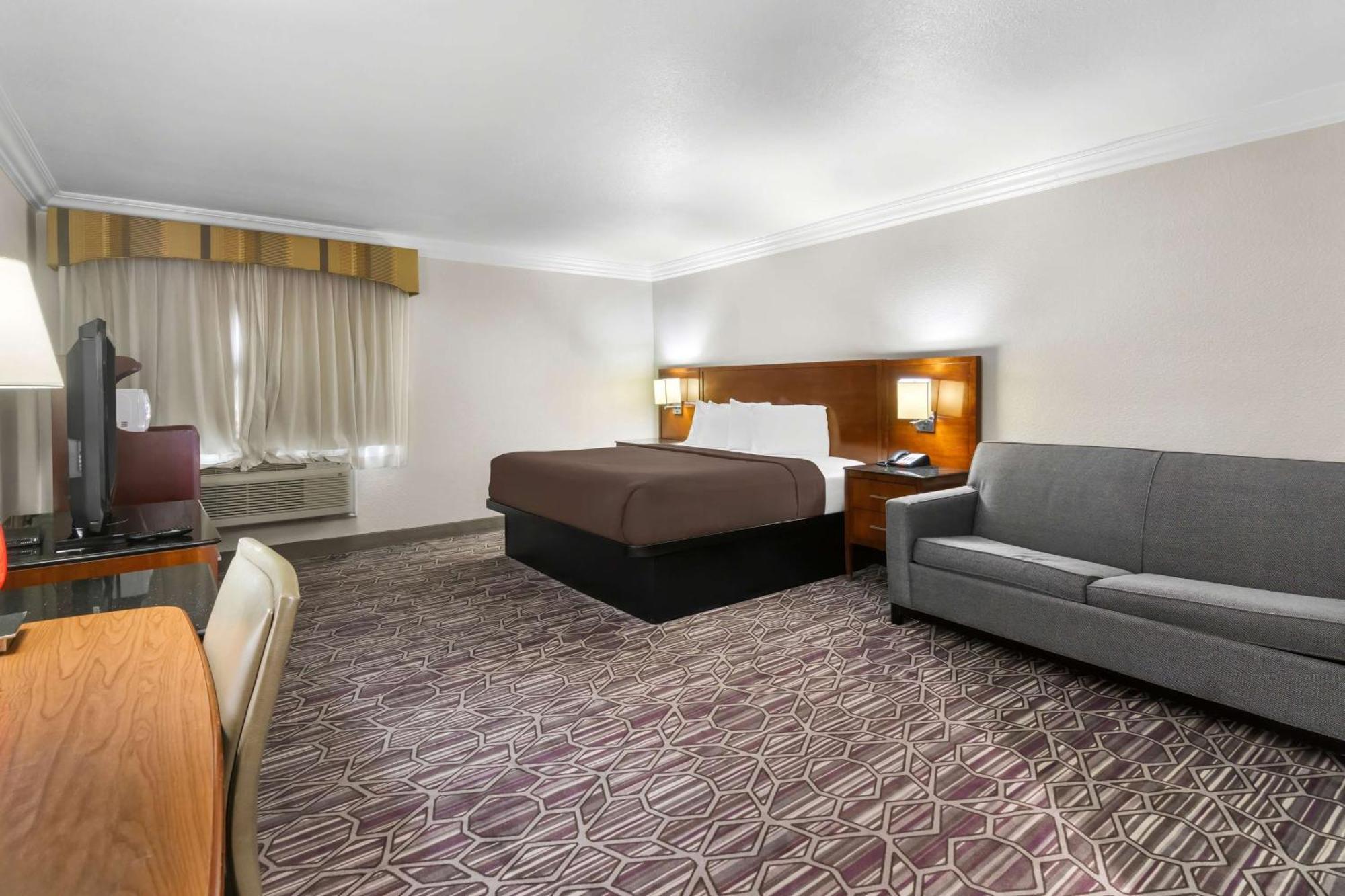Surestay Plus By Best Western Fort Worth Benbrook Экстерьер фото