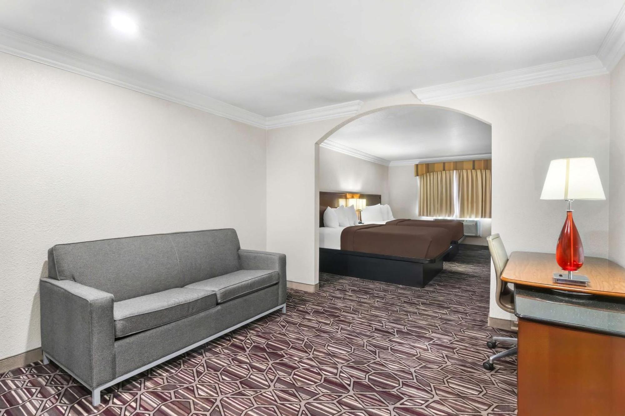 Surestay Plus By Best Western Fort Worth Benbrook Экстерьер фото