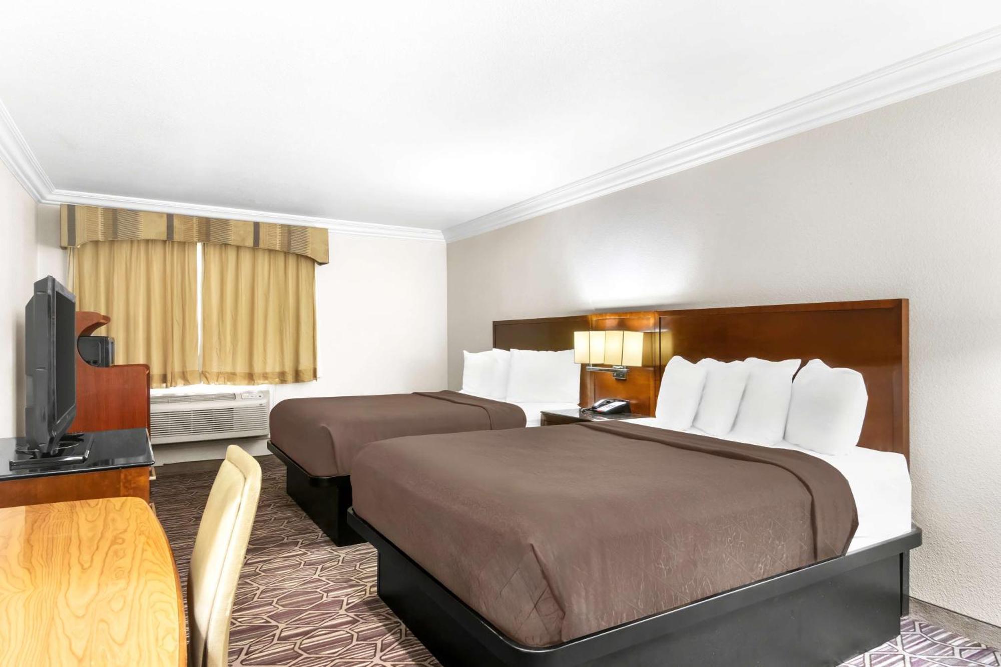 Surestay Plus By Best Western Fort Worth Benbrook Экстерьер фото