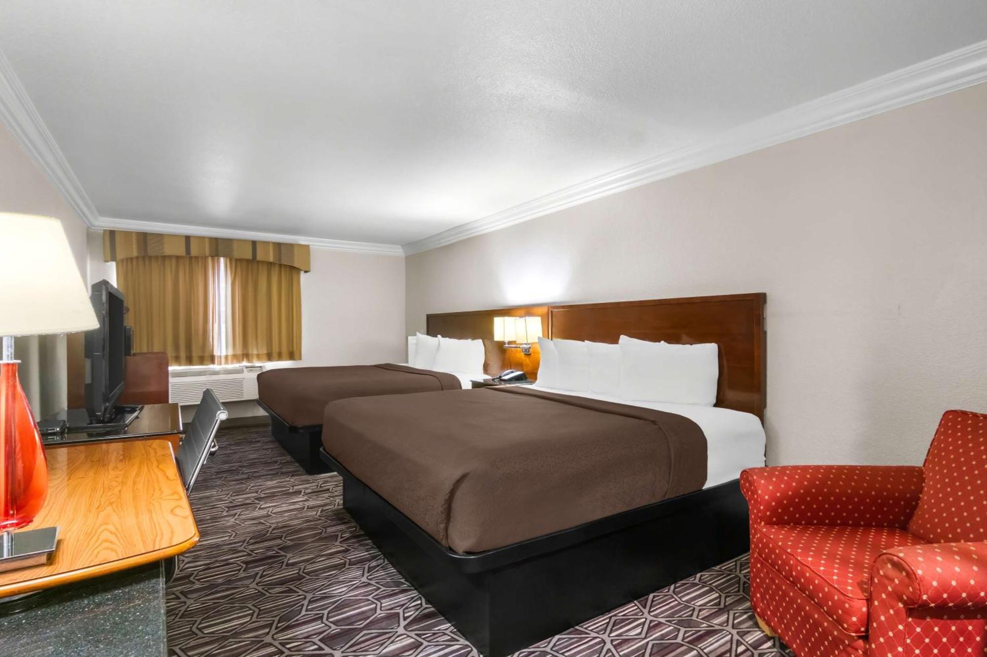 Surestay Plus By Best Western Fort Worth Benbrook Экстерьер фото