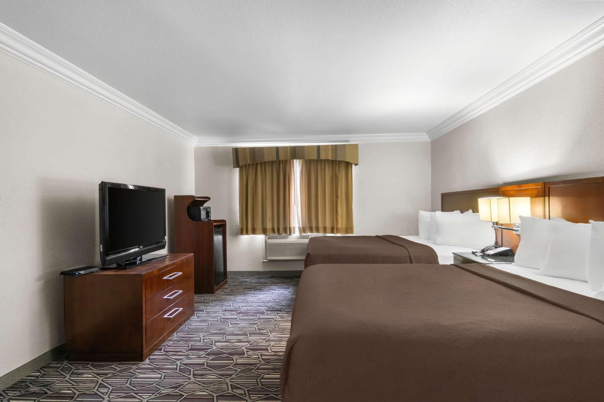 Surestay Plus By Best Western Fort Worth Benbrook Экстерьер фото