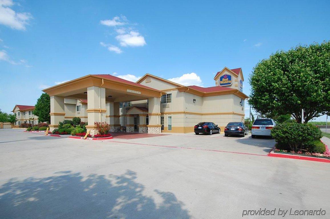 Surestay Plus By Best Western Fort Worth Benbrook Экстерьер фото